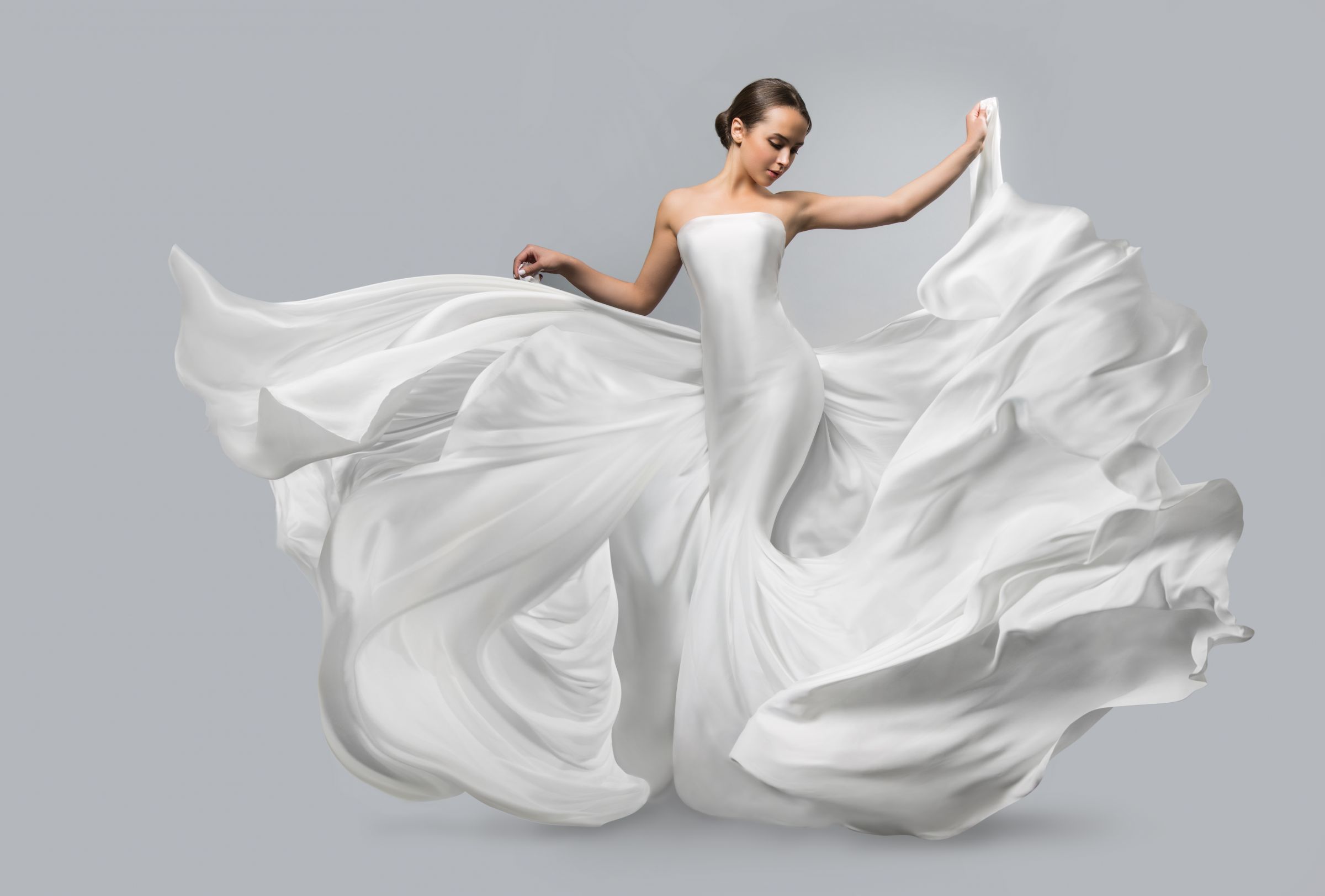 कोएंजाइम क्यू10 के साथ तैयार किया गया, जो हमारे शरीर में एक उम्र-रक्षा कारक है, यह प्रभावी रूप से महीन रेखाओं की उपस्थिति को कम करता है, त्वचा की लोच को बढ़ाता है, और त्वचा को कसता है।